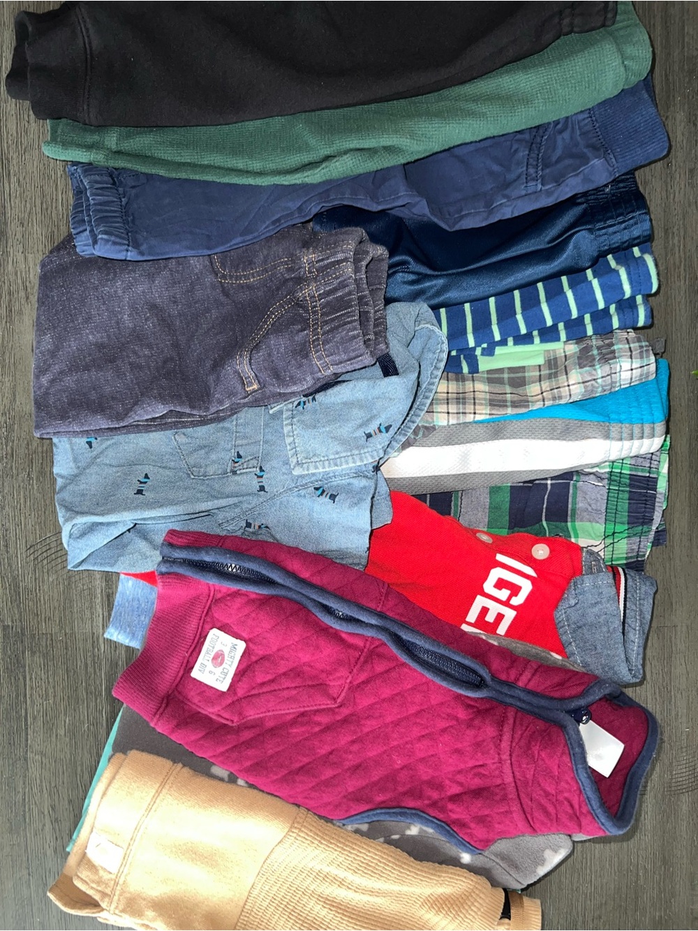 Mixed Boys' 12 month Clothing Bundle - Navy, Red, Teal, Gray & Green - Picture 4 of 6